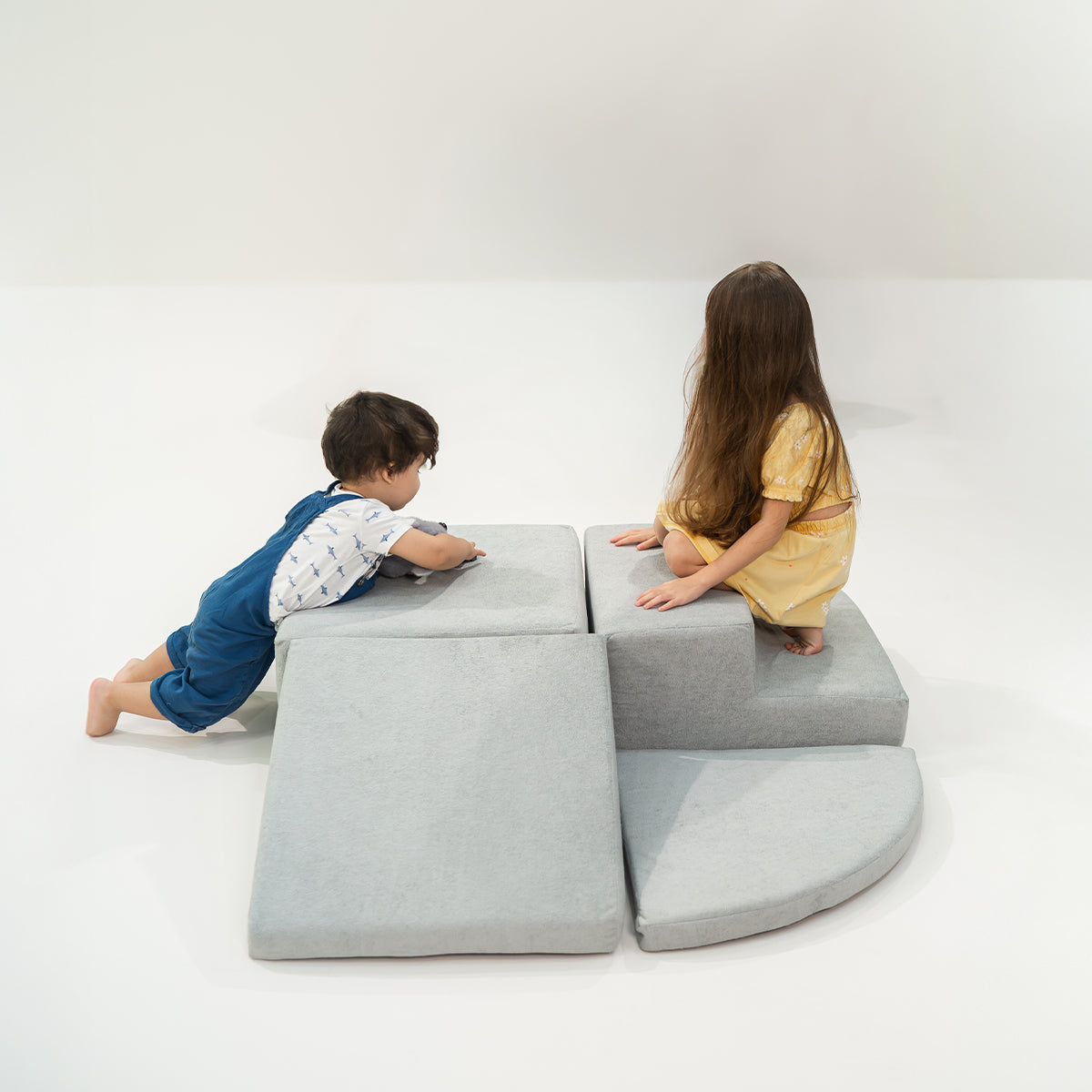 Circuito Modular de Brincar Infantil Aventuras Play - Cinza